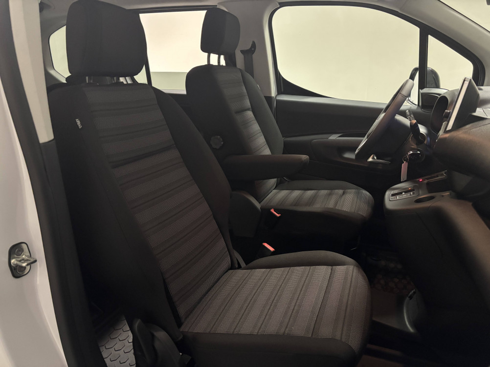 Acheter Opel Combo Combo e-Life Taille M 136 ch & Batterie 50 kw/h Elegance Pack 5p neuf dans les concessions du Groupe Faurie