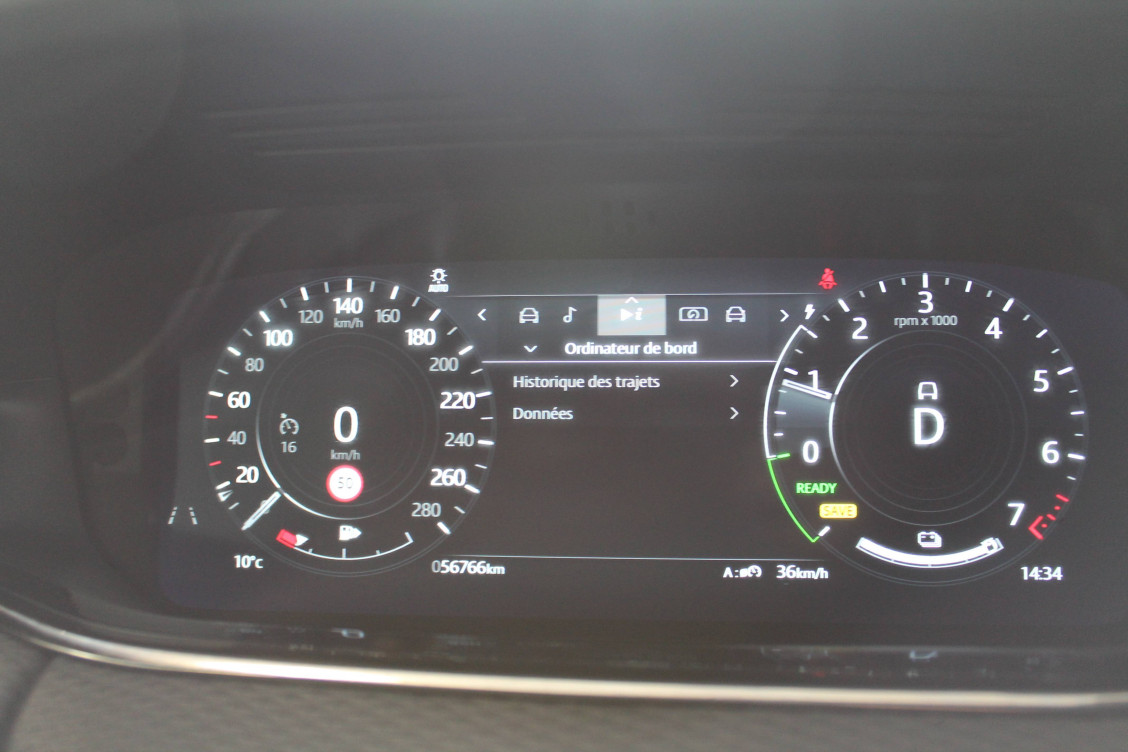 Acheter Land Rover Range Rover Evoque Range Rover Evoque Mark II P300e PHEV AWD BVA8 R-Dynamic S 5p occasion dans les concessions du Groupe Faurie