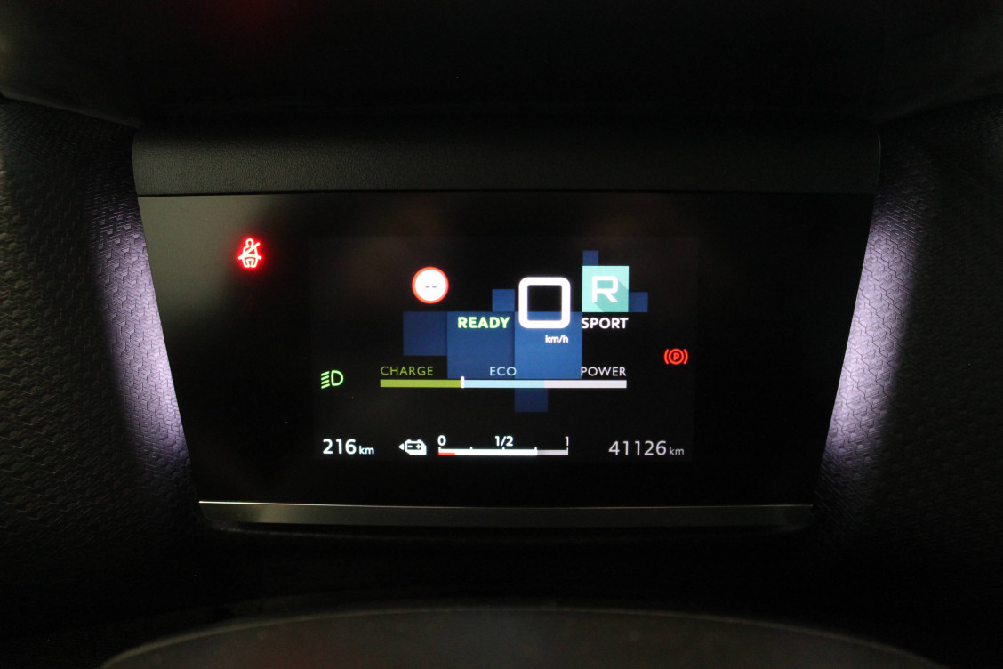 Acheter Citroën C4 e-C4 136 ch Automatique Shine 5p occasion dans les concessions du Groupe Faurie