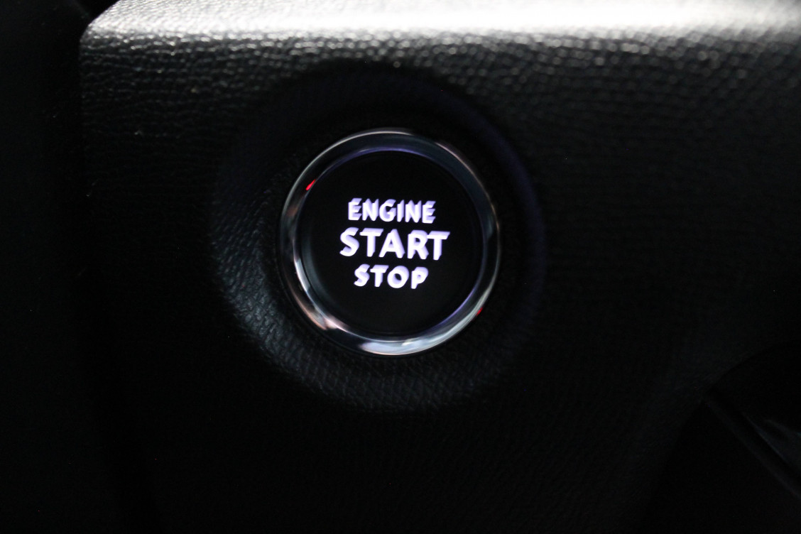 Acheter Citroën C4 e-C4 136 ch Automatique Shine 5p occasion dans les concessions du Groupe Faurie