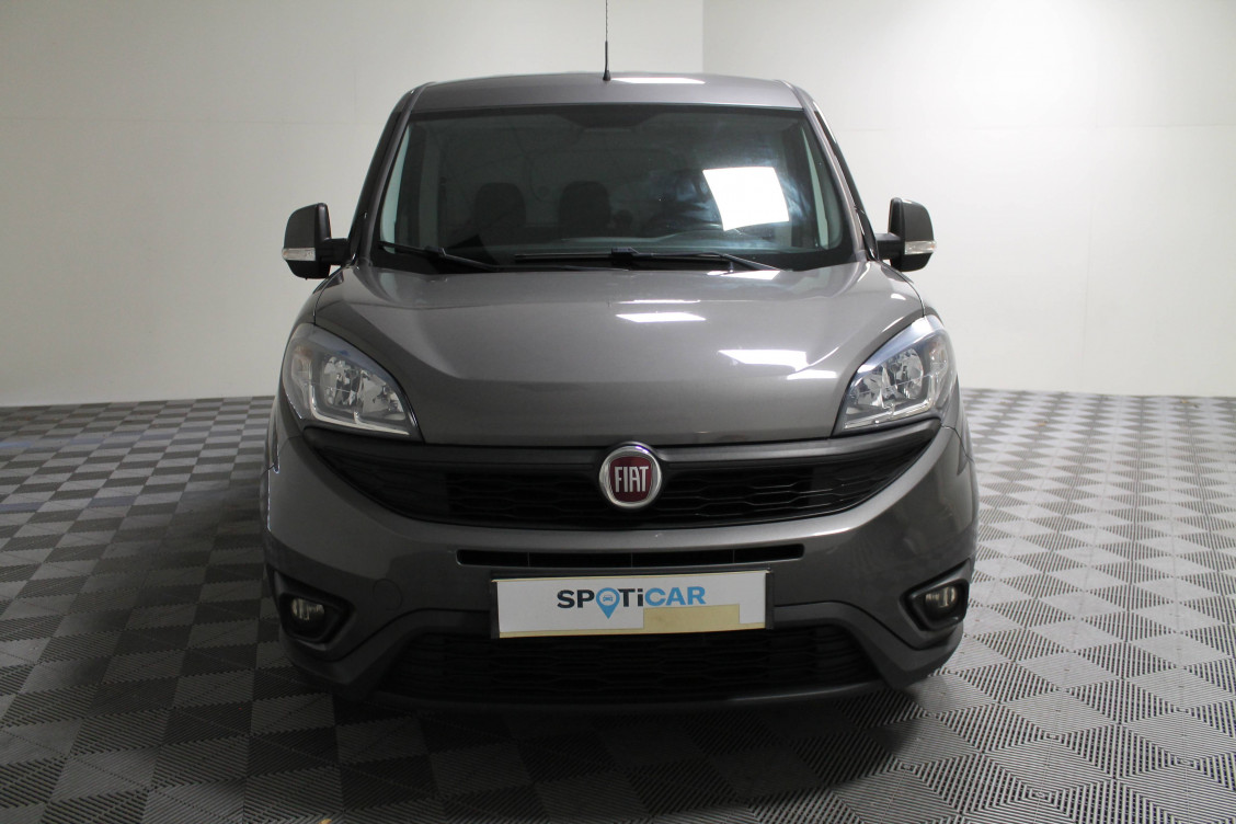 Acheter Fiat Doblo DOBLO CARGO FT 1.6 MULTIJET 120 PACK PROFESSIONAL TRIO NAV 4p occasion dans les concessions du Groupe Faurie