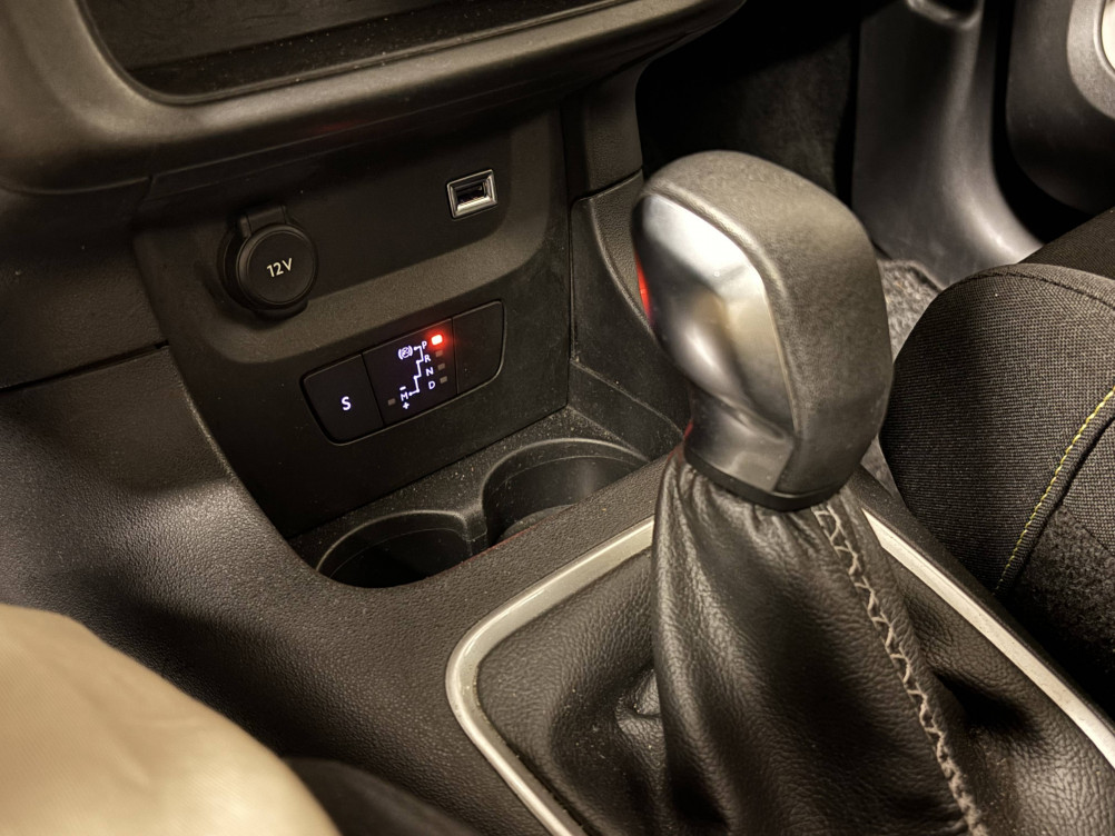 Acheter Citroën C3 C3 PureTech 110 S&S EAT6 Shine 5p occasion dans les concessions du Groupe Faurie