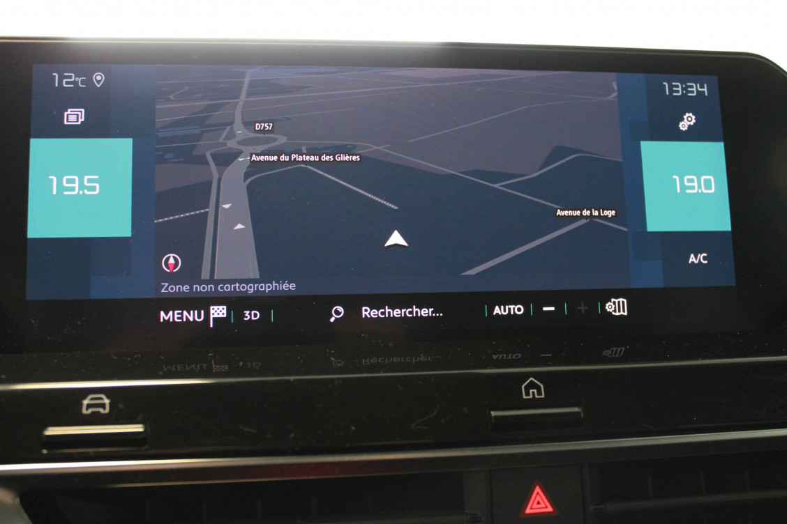 Acheter Citroën C4 e-C4 136 ch Automatique Shine 5p occasion dans les concessions du Groupe Faurie
