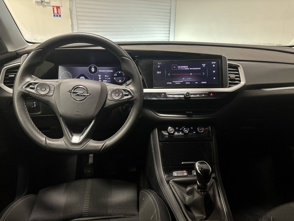 Acheter Opel Grandland Grandland 1.2 Turbo 130 ch Elegance Business 5p occasion dans les concessions du Groupe Faurie