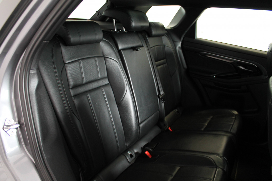Acheter Land Rover Range Rover Evoque Range Rover Evoque Mark II P300e PHEV AWD BVA8 R-Dynamic S 5p occasion dans les concessions du Groupe Faurie