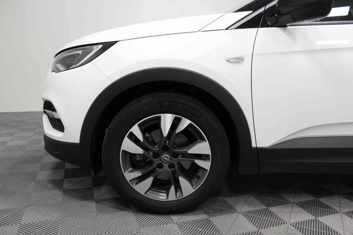 Acheter Opel Grandland X Grandland X 1.5 Diesel 130 ch BVA8 Elite 5p occasion dans les concessions du Groupe Faurie