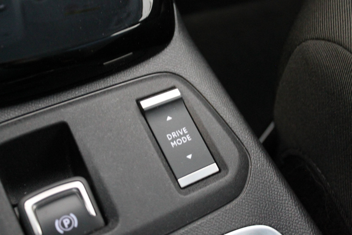 Acheter Opel Corsa E Corsa Electrique 136 ch & Batterie 50 kWh Edition 5p occasion dans les concessions du Groupe Faurie