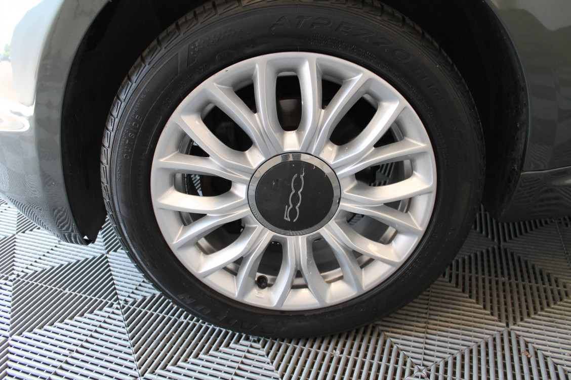 Acheter Fiat 500 500 1.2 69 ch Lounge 3p occasion dans les concessions du Groupe Faurie