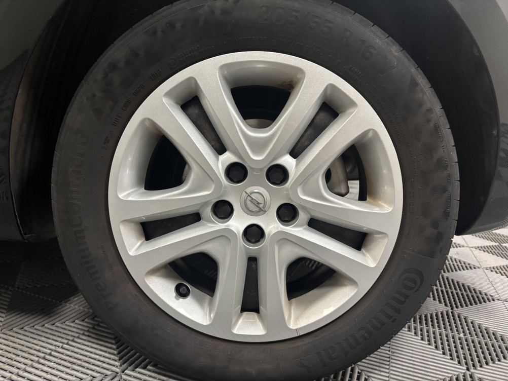 Acheter Opel Astra Astra 1.0 Turbo 105 ch ecoFLEX Start/Stop Edition 5p occasion dans les concessions du Groupe Faurie