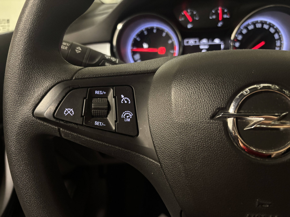 Acheter Opel Astra Astra 1.0 Turbo 105 ch ecoFLEX Start/Stop Edition 5p occasion dans les concessions du Groupe Faurie