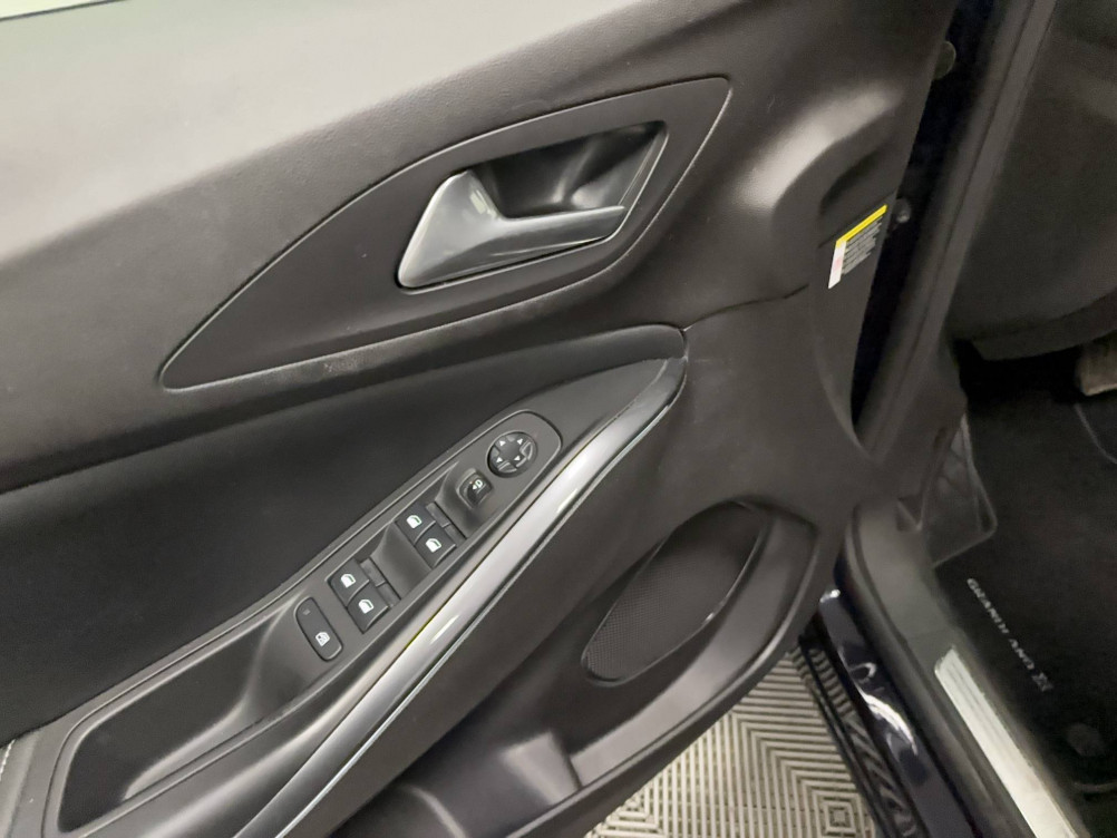 Acheter Opel Grandland X Grandland X 1.5 Diesel 130 ch BVA8 Innovation 5p occasion dans les concessions du Groupe Faurie