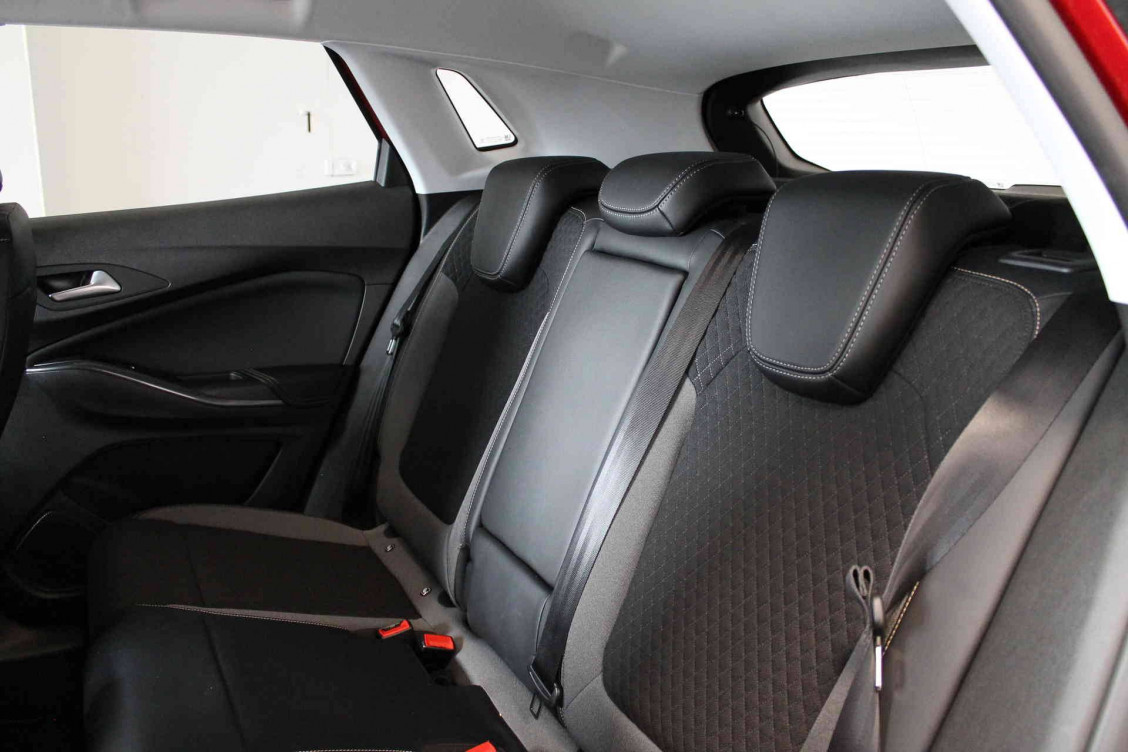 Acheter Opel Grandland X Grandland X Hybrid4 300 ch AWD BVA8 Elite 5p occasion dans les concessions du Groupe Faurie