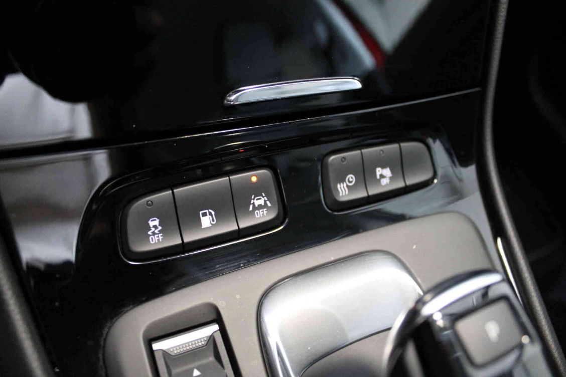 Acheter Opel Grandland X Grandland X Hybrid4 300 ch AWD BVA8 Elite 5p occasion dans les concessions du Groupe Faurie