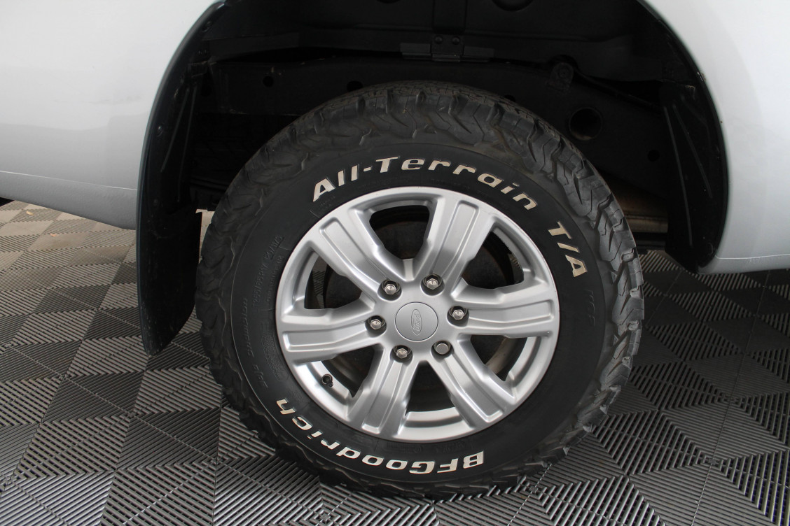 Acheter Ford Ranger RANGER SUPER CABINE 2.0 ECOBLUE 170 S&S LIMITED 4p occasion dans les concessions du Groupe Faurie