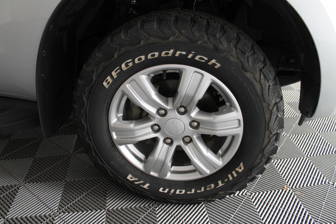 Acheter Ford Ranger RANGER SUPER CABINE 2.0 ECOBLUE 170 S&S LIMITED 4p occasion dans les concessions du Groupe Faurie