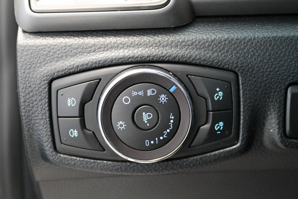 Acheter Ford Ranger RANGER SUPER CABINE 2.0 ECOBLUE 170 S&S LIMITED 4p occasion dans les concessions du Groupe Faurie