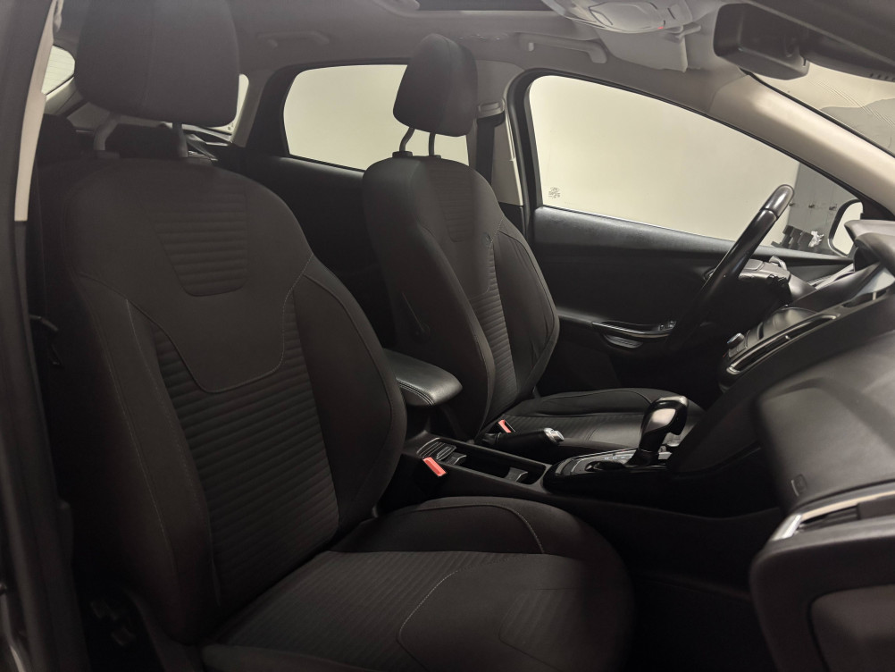 Acheter Ford Focus Focus 1.5 TDCi 120 S&S Titanium PowerShift 5p occasion dans les concessions du Groupe Faurie