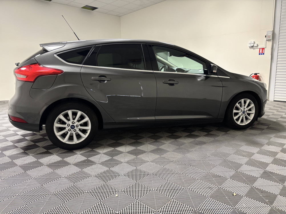 Acheter Ford Focus Focus 1.5 TDCi 120 S&S Titanium PowerShift 5p occasion dans les concessions du Groupe Faurie