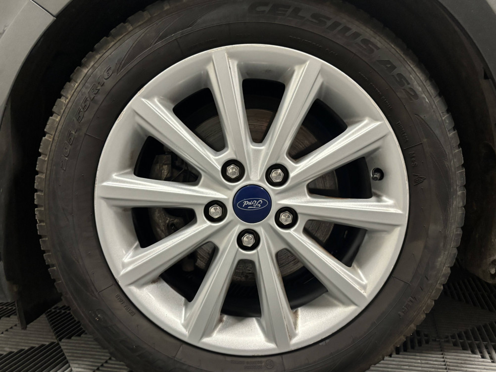 Acheter Ford Focus Focus 1.5 TDCi 120 S&S Titanium PowerShift 5p occasion dans les concessions du Groupe Faurie