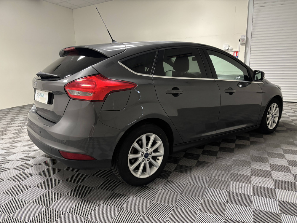 Acheter Ford Focus Focus 1.5 TDCi 120 S&S Titanium PowerShift 5p occasion dans les concessions du Groupe Faurie