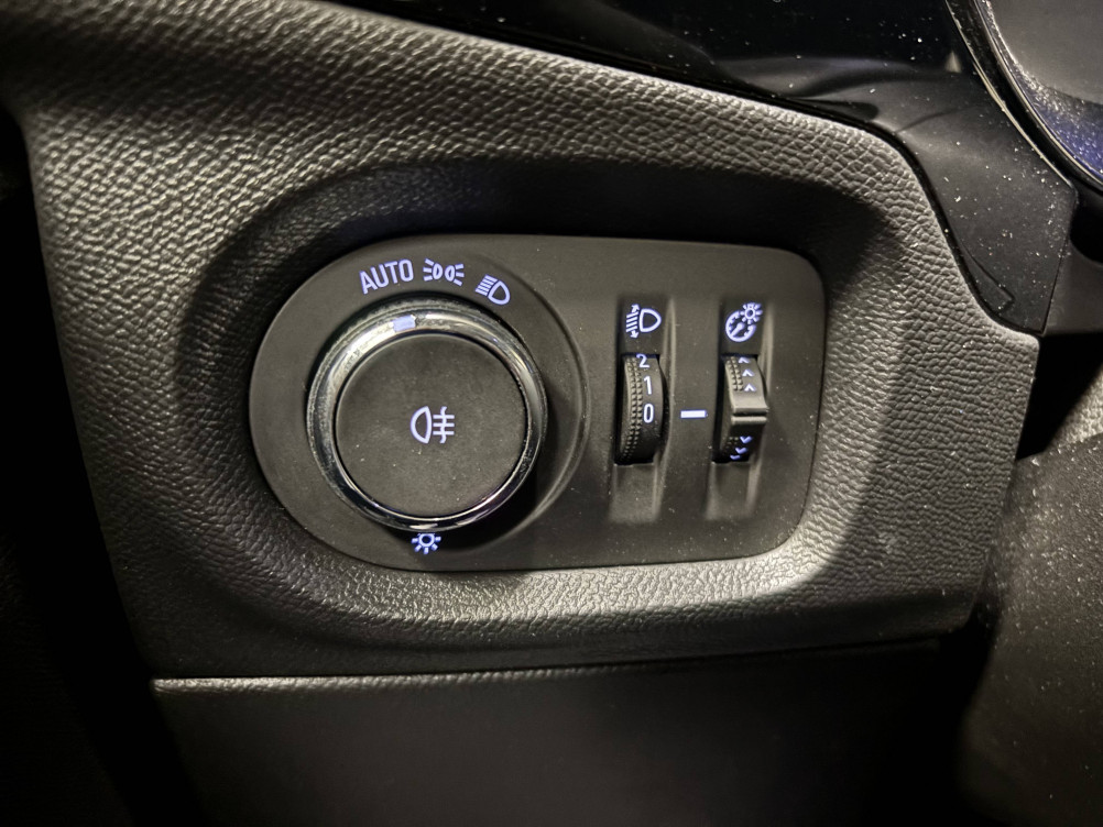 Acheter Opel Corsa Corsa 1.2 Turbo 100 ch BVM6 GS 5p occasion dans les concessions du Groupe Faurie