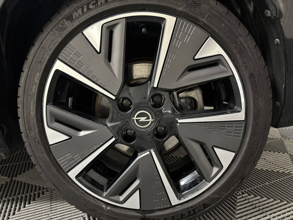 Acheter Opel Corsa E Corsa Electrique 136 ch & Batterie 50 kw/h Elegance 5p occasion dans les concessions du Groupe Faurie