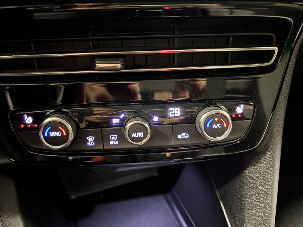 Acheter Opel Mokka Mokka 1.2 Turbo 130 ch BVA8 Elegance Business 5p occasion dans les concessions du Groupe Faurie