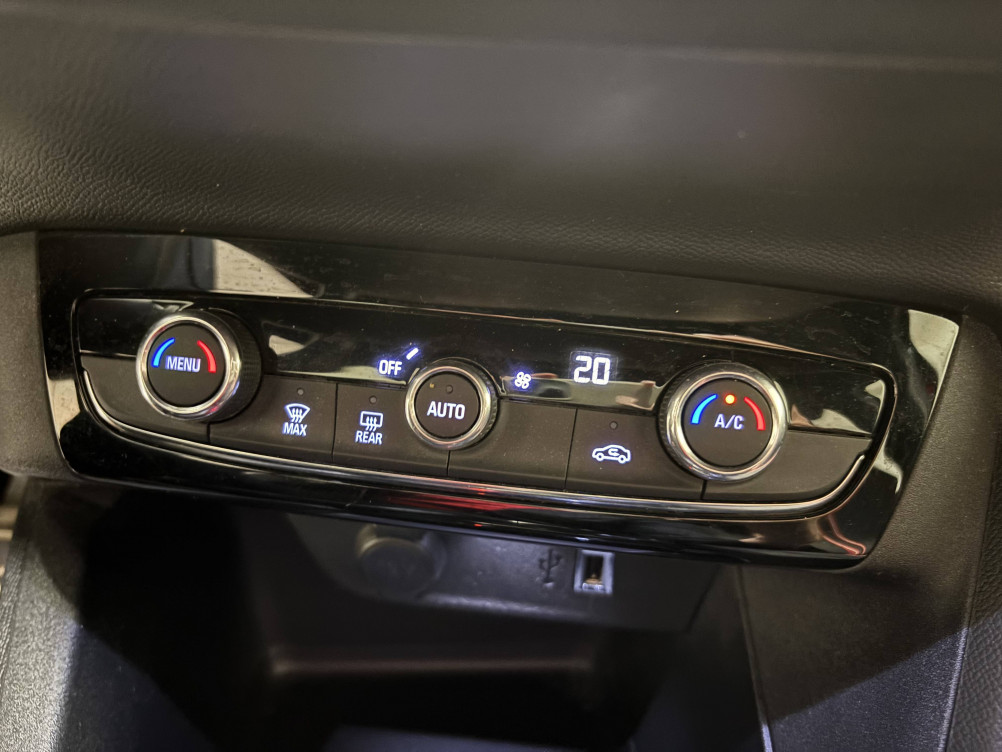 Acheter Opel Corsa E Corsa Electrique 136 ch & Batterie 50 kw/h Elegance 5p occasion dans les concessions du Groupe Faurie