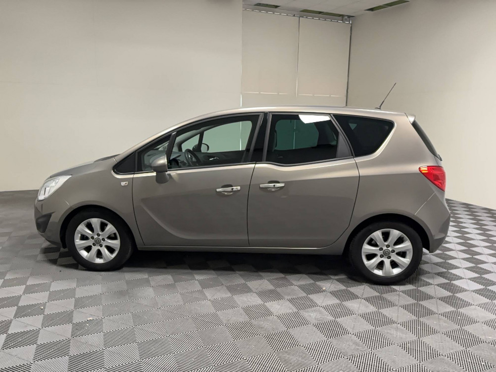 Acheter Opel Meriva Meriva 1.4 - 120 Twinport Start/Stop Cosmo 5p occasion dans les concessions du Groupe Faurie