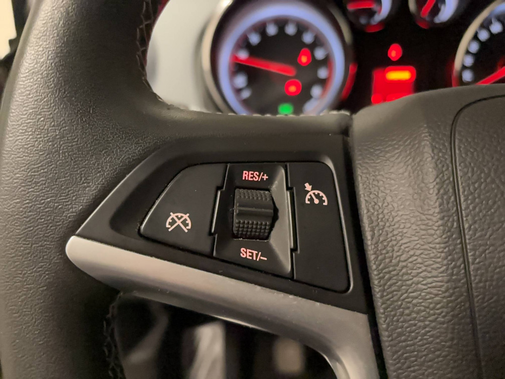 Acheter Opel Meriva Meriva 1.4 - 120 Twinport Start/Stop Cosmo 5p occasion dans les concessions du Groupe Faurie