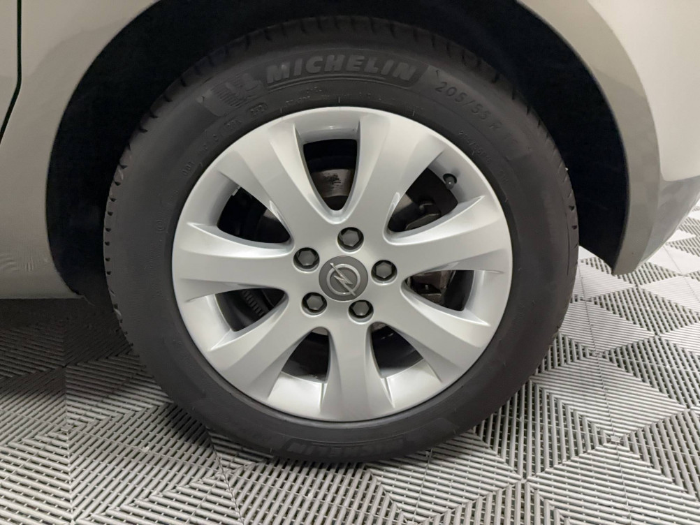 Acheter Opel Meriva Meriva 1.4 - 120 Twinport Start/Stop Cosmo 5p occasion dans les concessions du Groupe Faurie