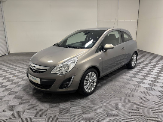 Acheter Opel Corsa Corsa 1.4 - 100 ch Twinport Cosmo 3p neuve dans les concessions du Groupe Faurie