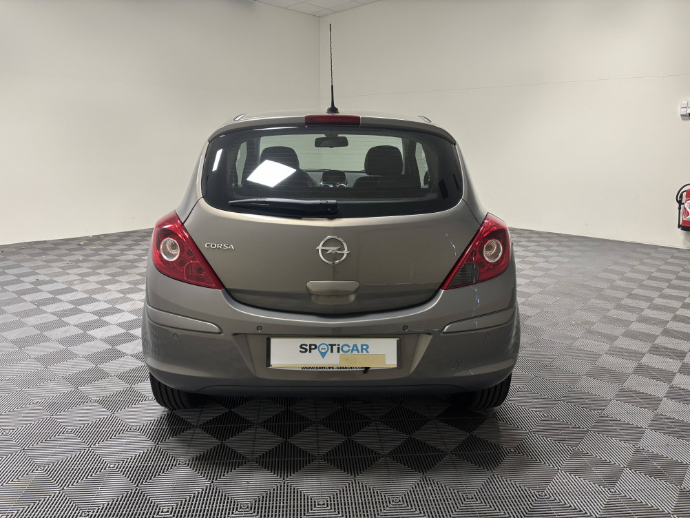 Acheter Opel Corsa Corsa 1.4 - 100 ch Twinport Cosmo 3p occasion dans les concessions du Groupe Faurie