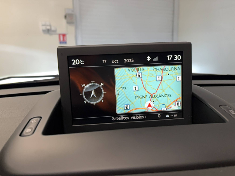 Acheter Peugeot 3008 3008 1.2 Puretech 130ch S&S BVM6 Allure 5p occasion dans les concessions du Groupe Faurie