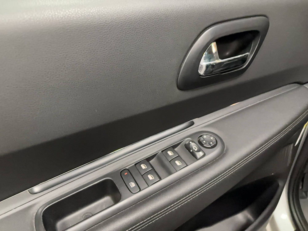 Acheter Peugeot 3008 3008 1.2 Puretech 130ch S&S BVM6 Allure 5p occasion dans les concessions du Groupe Faurie