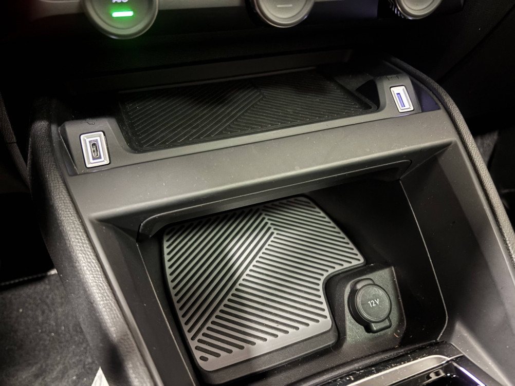 Acheter Citroën C4 C4 PureTech 130 S&S EAT8 Shine Pack 5p occasion dans les concessions du Groupe Faurie