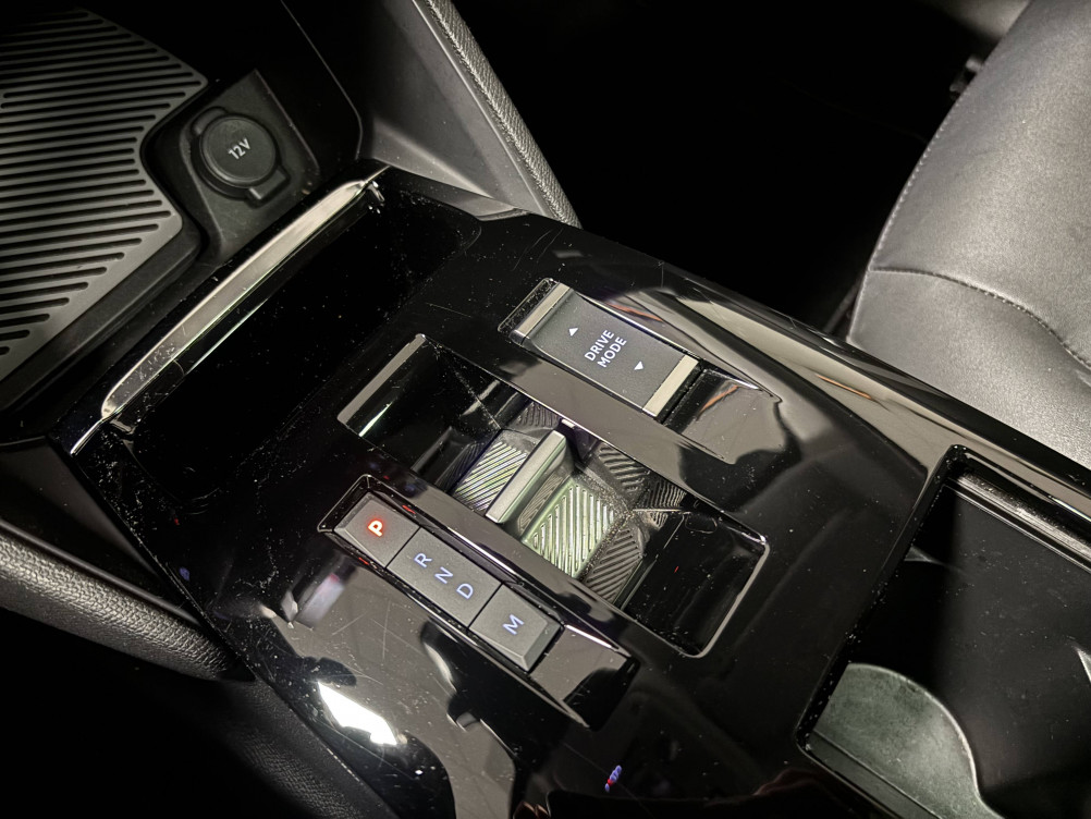 Acheter Citroën C4 C4 PureTech 130 S&S EAT8 Shine Pack 5p occasion dans les concessions du Groupe Faurie
