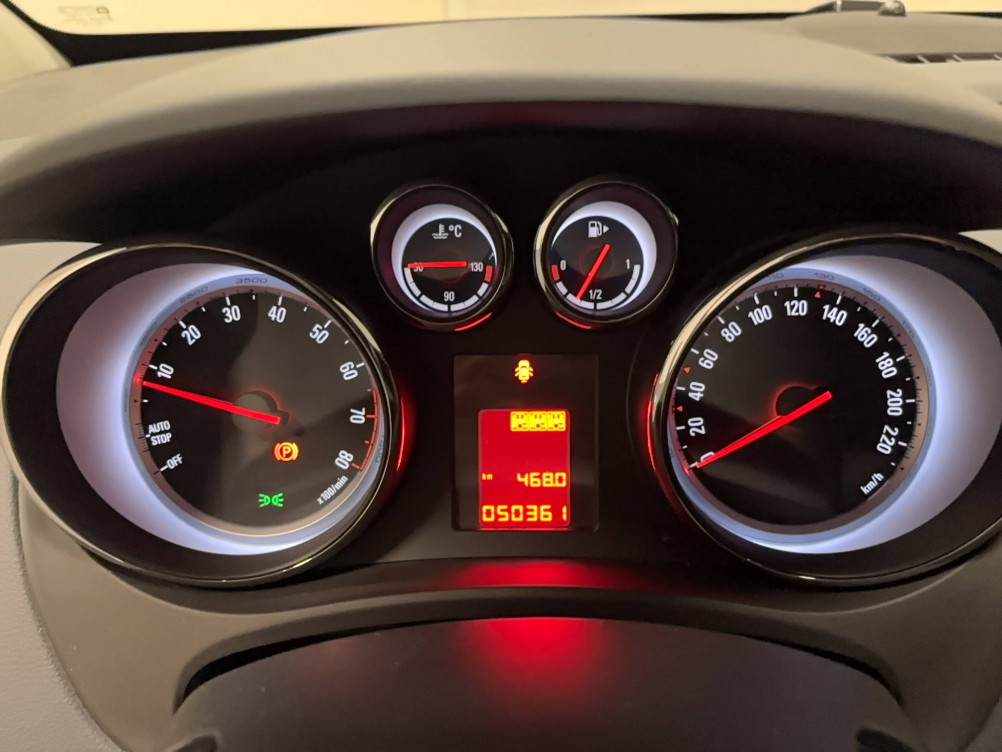 Acheter Opel Meriva Meriva 1.4 - 120 Twinport Start/Stop Cosmo 5p occasion dans les concessions du Groupe Faurie