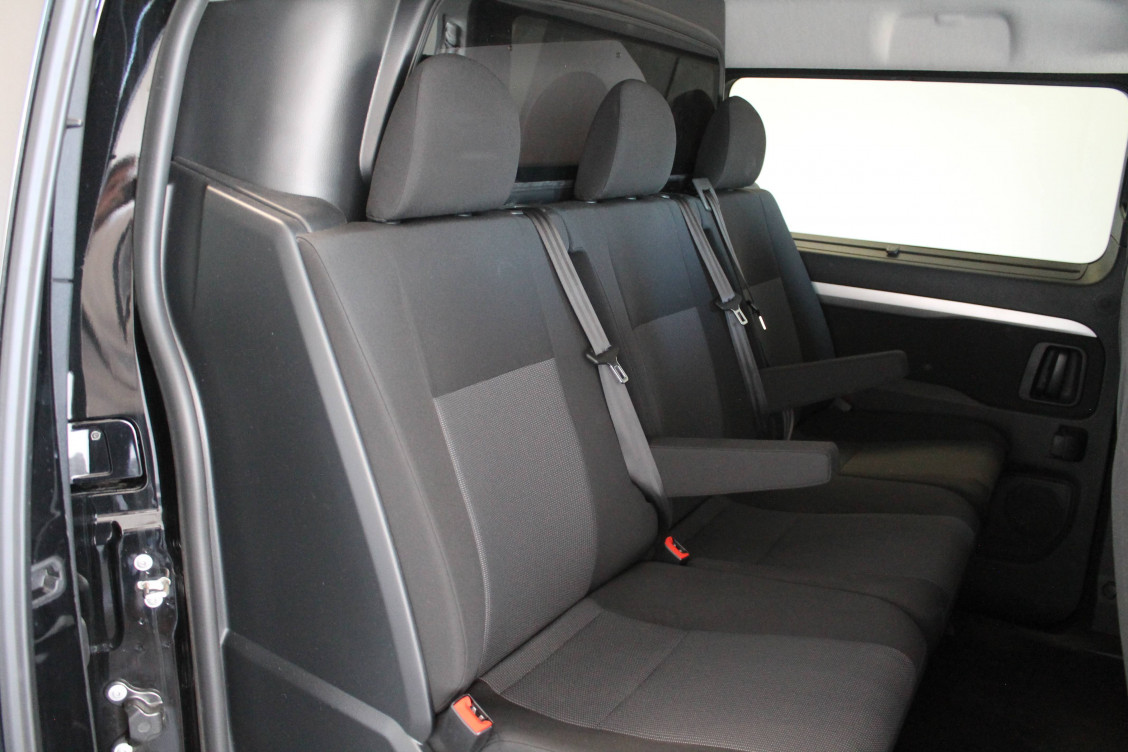 Acheter Opel Vivaro Fourgon VIVARO CA FIXE TAILLE XL BLUEHDI 180 S&S EAT8  4p occasion dans les concessions du Groupe Faurie