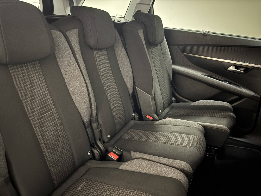 Acheter Peugeot 5008 5008 BlueHDi 130ch S&S EAT8 Active Business 5p occasion dans les concessions du Groupe Faurie