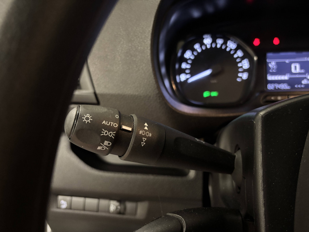 Acheter Opel Vivaro Fourgon VIVARO FGN TAILLE XL BLUEHDI 145 S&S BVM6  4p occasion dans les concessions du Groupe Faurie