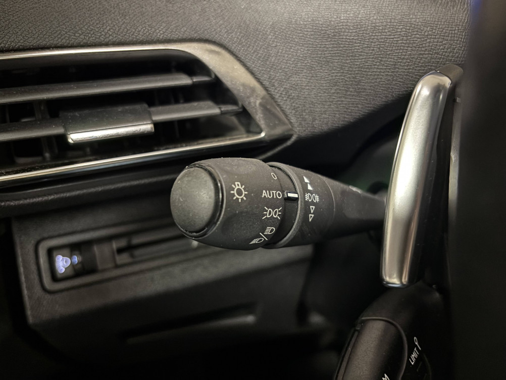 Acheter Peugeot 5008 5008 BlueHDi 130ch S&S EAT8 Active Business 5p occasion dans les concessions du Groupe Faurie