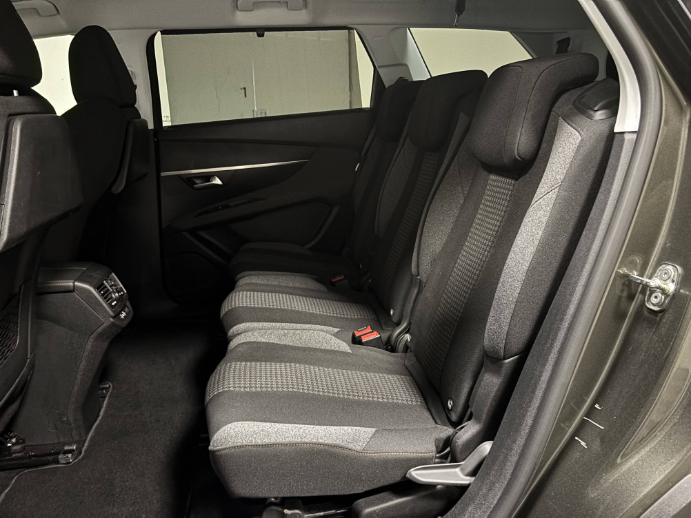 Acheter Peugeot 5008 5008 BlueHDi 130ch S&S EAT8 Active Business 5p occasion dans les concessions du Groupe Faurie