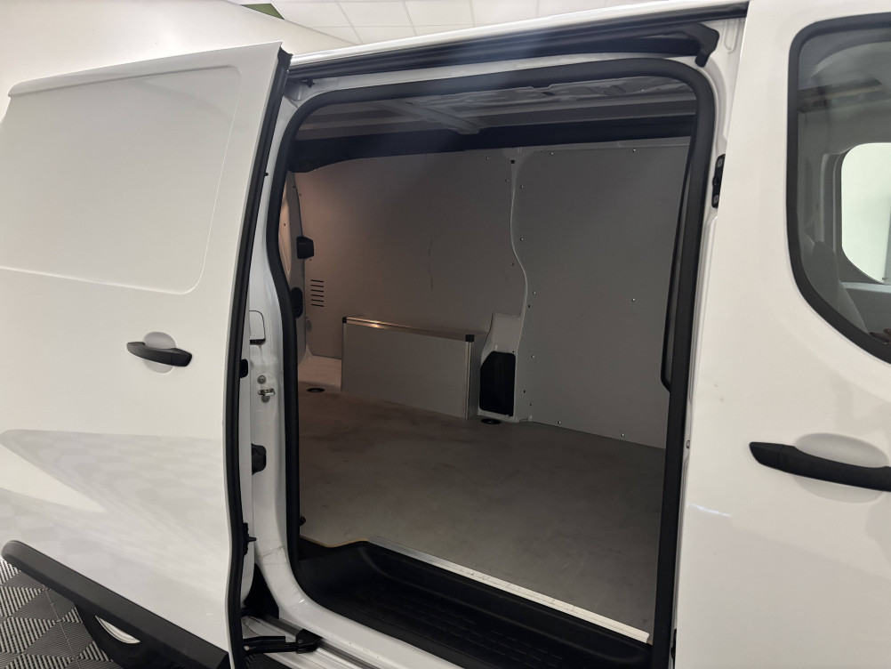 Acheter Opel Vivaro Fourgon VIVARO FGN TAILLE XL BLUEHDI 145 S&S BVM6  4p occasion dans les concessions du Groupe Faurie