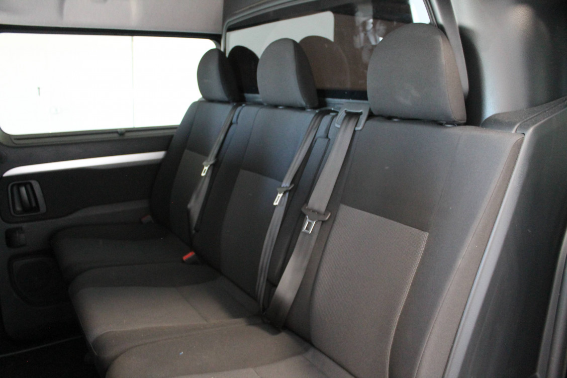 Acheter Opel Vivaro Fourgon VIVARO CA FIXE TAILLE XL BLUEHDI 180 S&S EAT8  4p occasion dans les concessions du Groupe Faurie