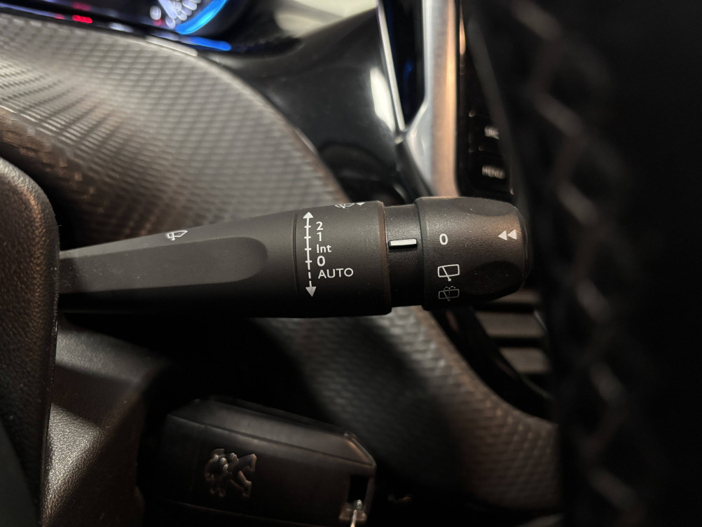 Acheter Peugeot 2008 2008 1.6 BlueHDi 100ch BVM5 Allure 5p occasion dans les concessions du Groupe Faurie