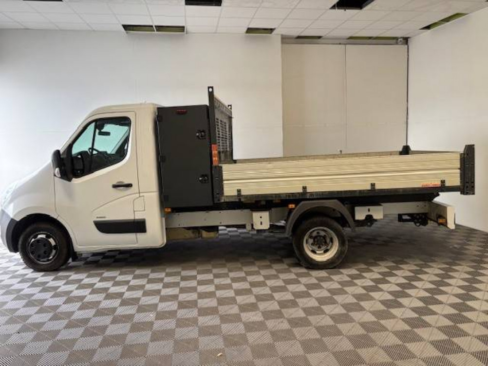 Acheter Opel Movano MOVANO CHC BENNE C3500 L2H1 145 CH BITURBO S/S PROPULSION RJ  2p occasion dans les concessions du Groupe Faurie