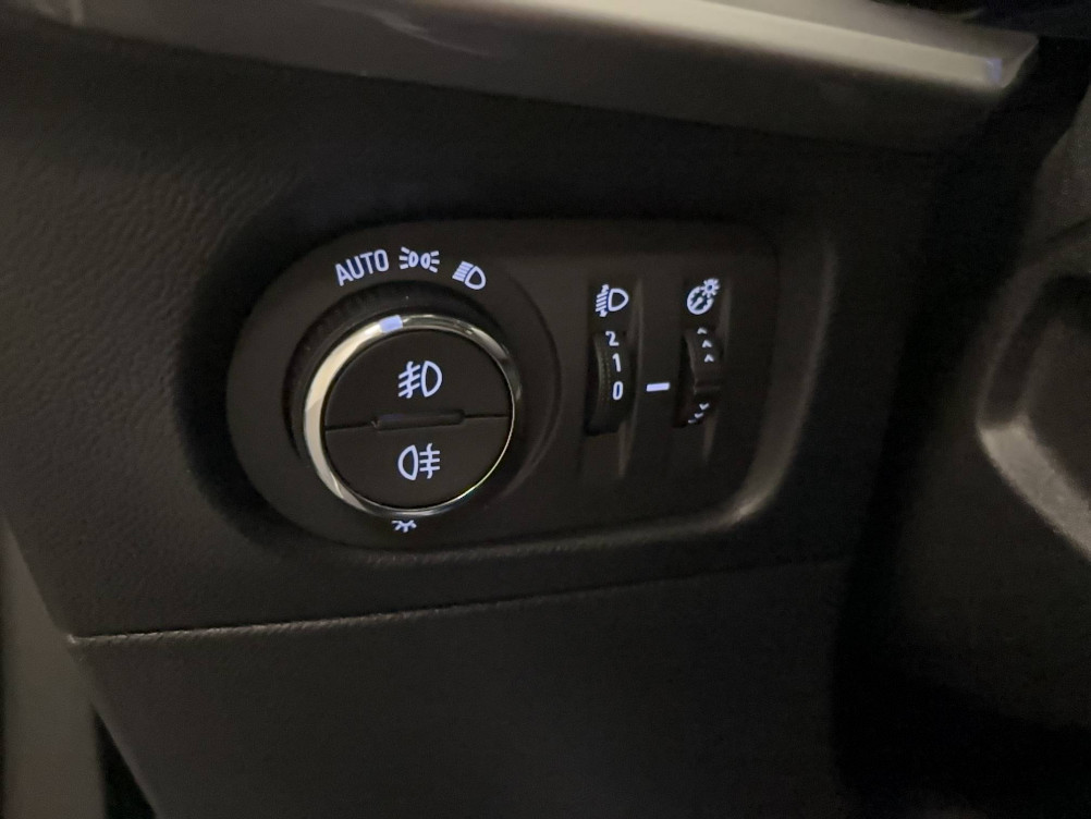 Acheter Opel Mokka Mokka Electrique 136 ch & Batterie 50 kWh Elegance 5p occasion dans les concessions du Groupe Faurie