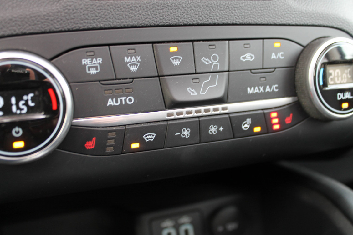 Acheter Ford Kuga Kuga 2.5 Duratec 190 ch FHEV I-AWD e-CVT Vignale 5p occasion dans les concessions du Groupe Faurie