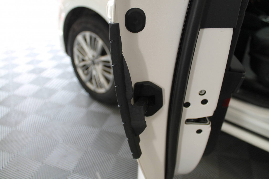 Acheter Ford Kuga Kuga 2.5 Duratec 190 ch FHEV I-AWD e-CVT Vignale 5p occasion dans les concessions du Groupe Faurie